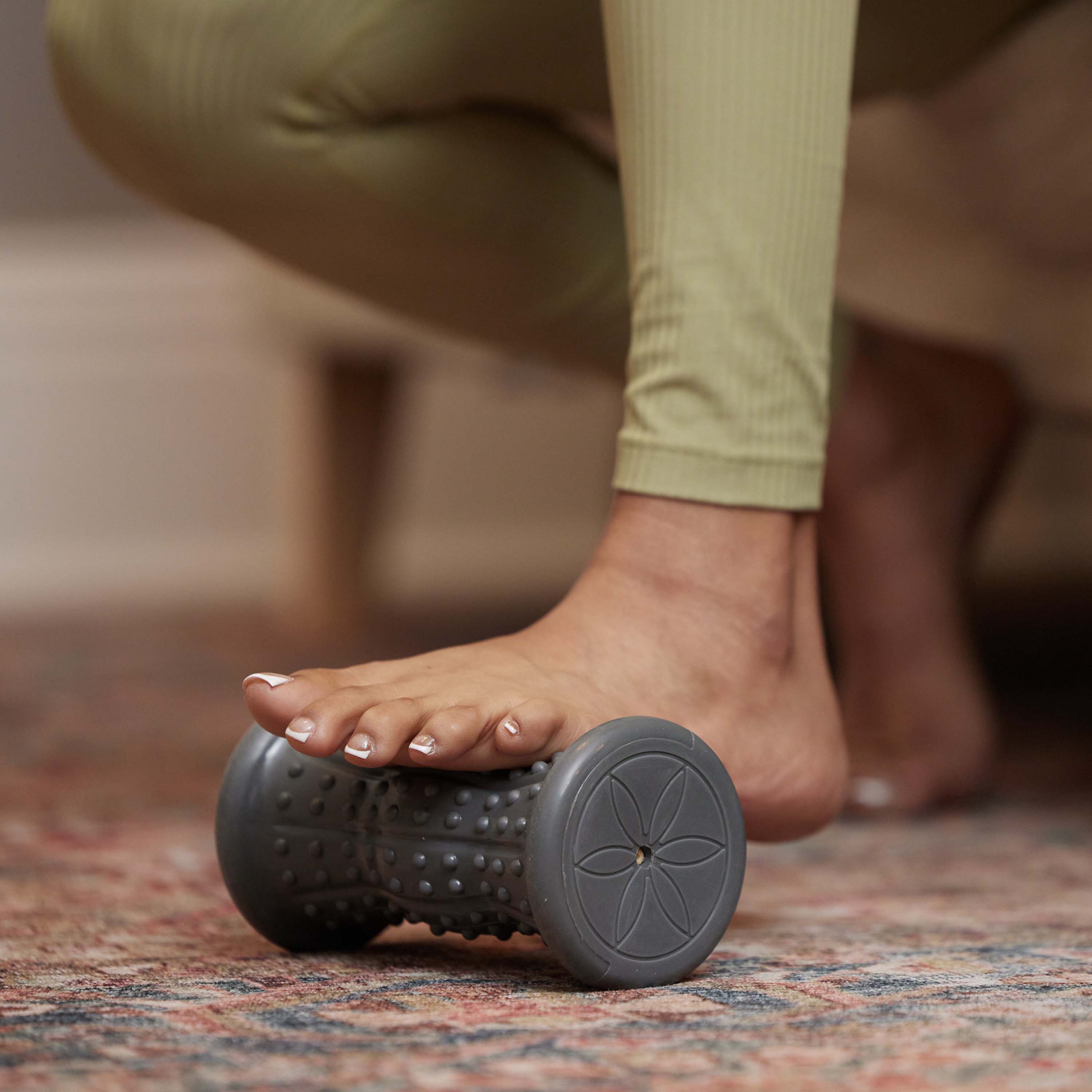 Restore Hot Cold Foot Roller