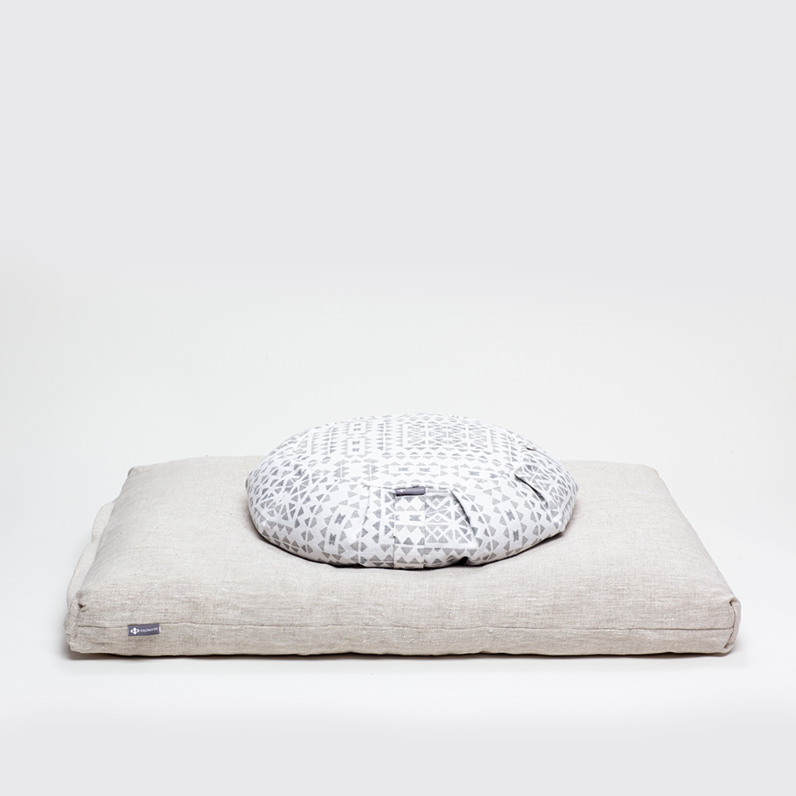 Zafu Meditation Cushion – GetACTV