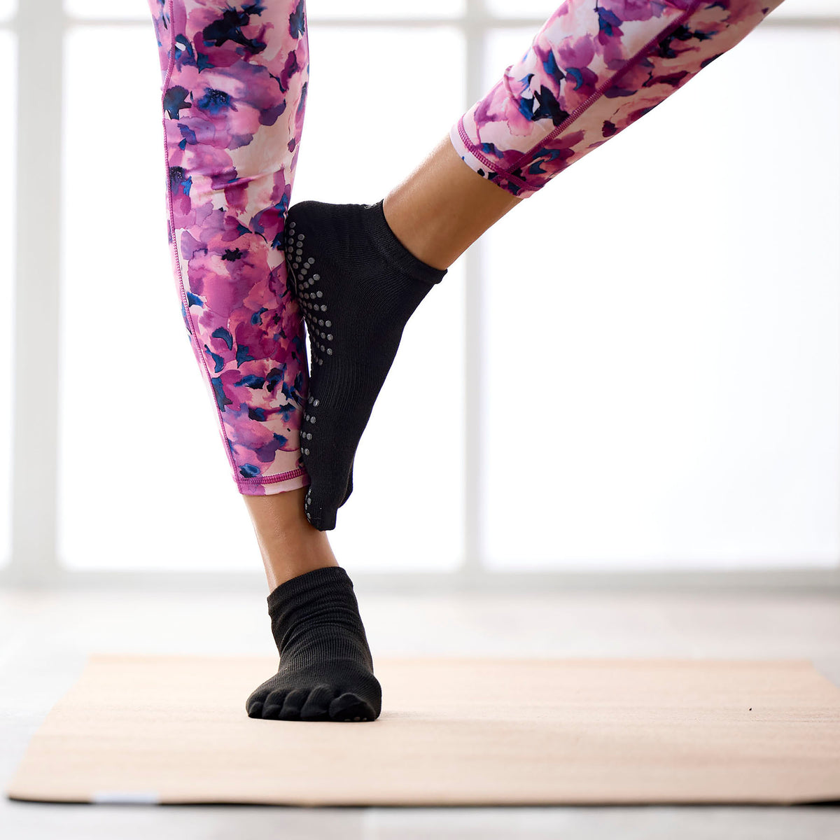 GAIAM Toeless Grippy Yoga Socks, Black - Double Pack - Ayurveda