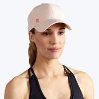 Wander Breathable Geo Hat pink on model