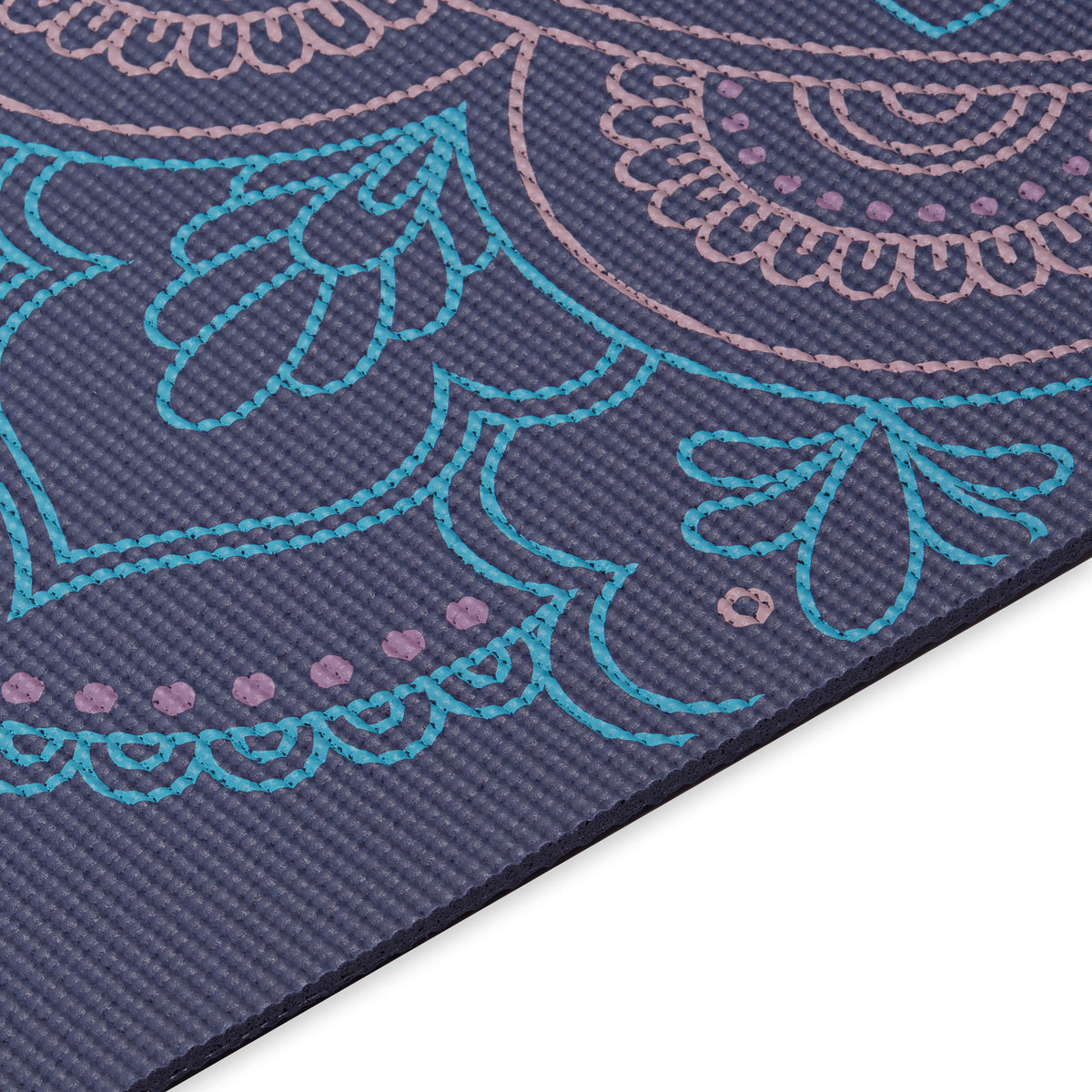Premium Reversible Purple Illusion Yoga Mat (6mm) up close