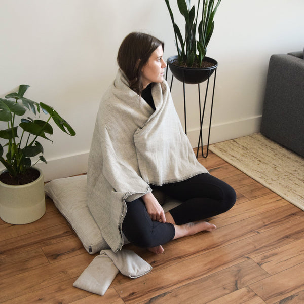 woman meditating on the sit set